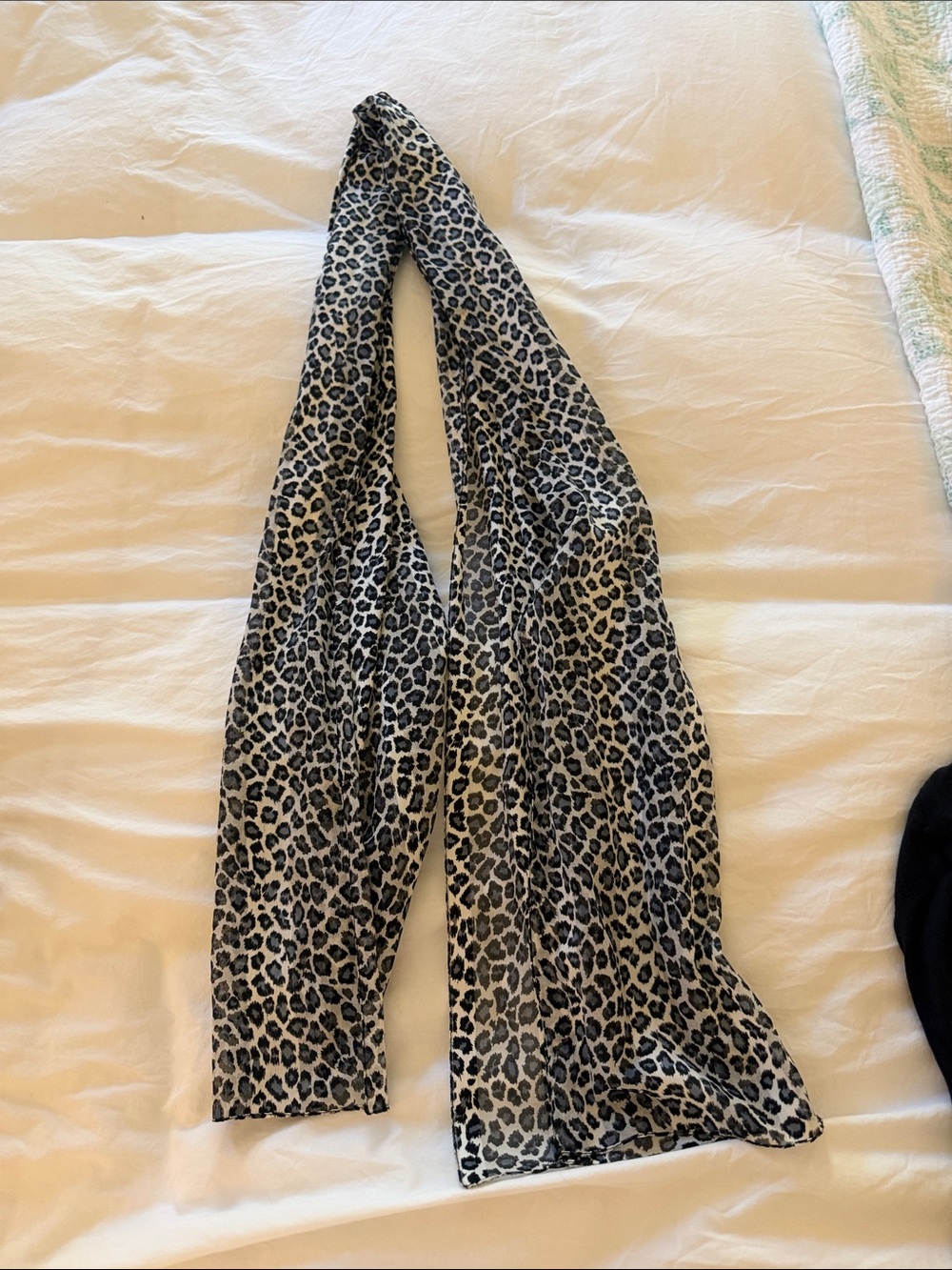 Leopard Print Lightweight Scarf - Black & Cream